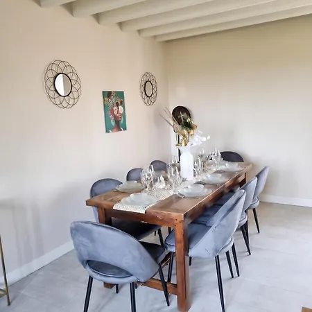 Au Mont Chez Nous Hébergement de vacances Pontorson